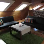 House Sara