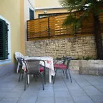 Case de vacanță House Sara Opatija