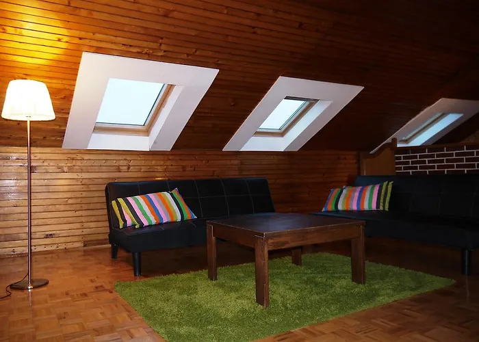 House Sara 別荘 オパティヤ